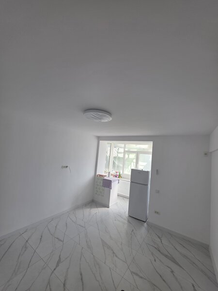 Mega Mall, Arena nationala